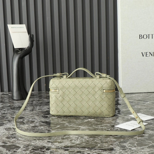 BOTTECA VENETA BAG